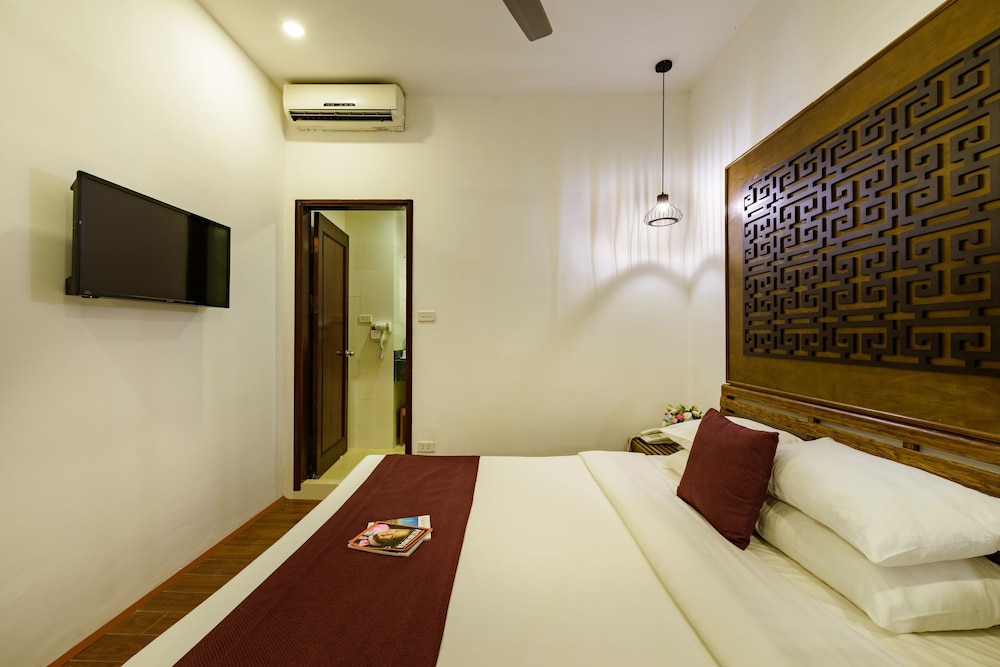 NT Elysian Hotel 28/76