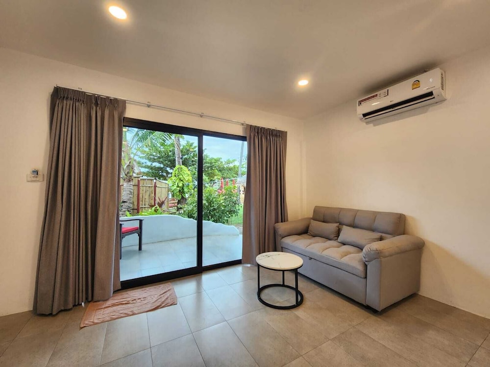 Samui Pier Beach Front Resort 57/80