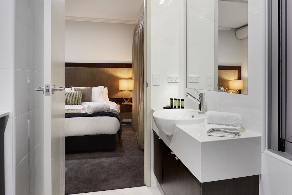 Attika Hotel 38/38