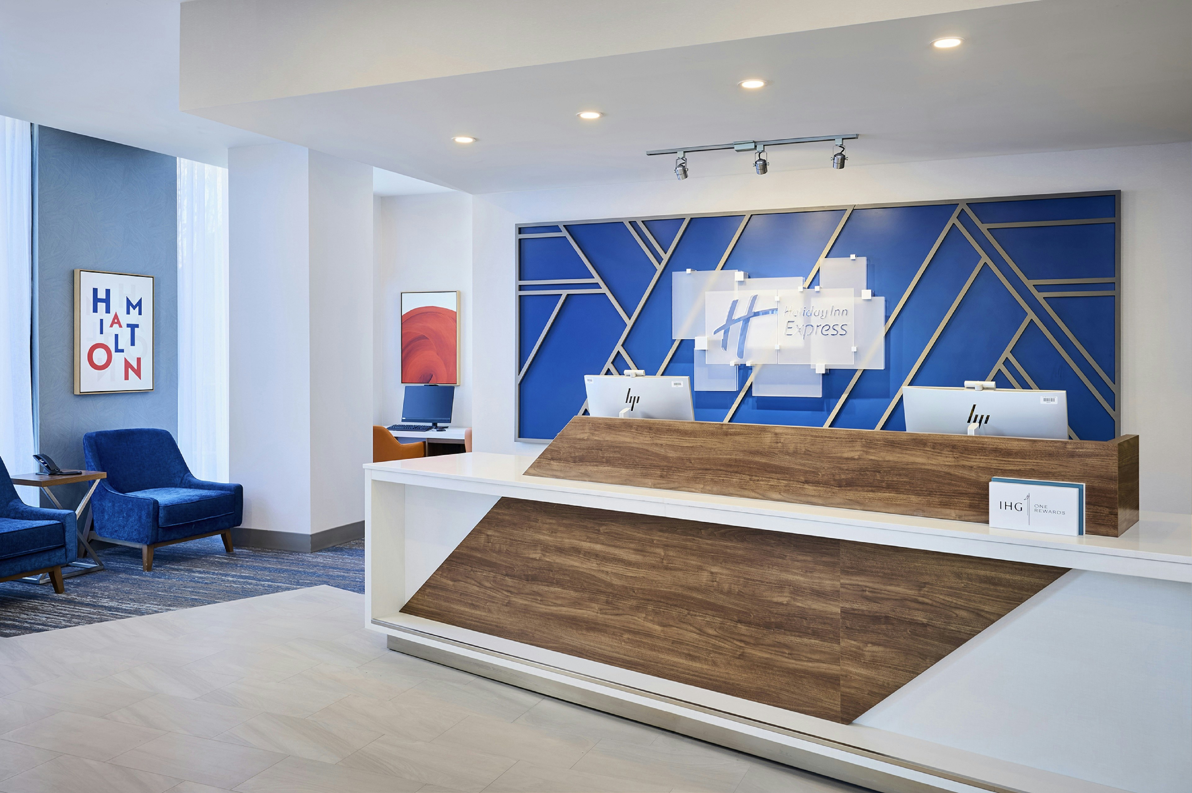 Holiday Inn Express HAMILTON - UPPER JAMES 22/60