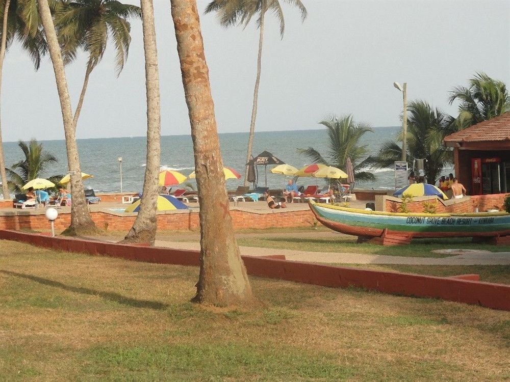 COCONUT GROVE BEACH RESORT 47/66