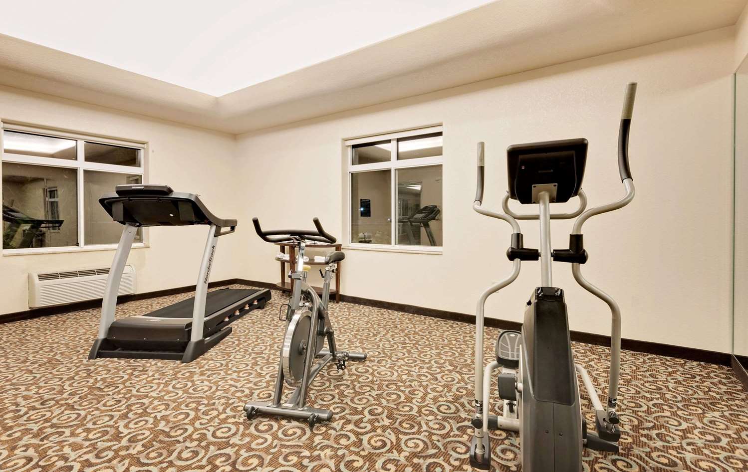 Sonesta Essential Hotels Odessa 4/9