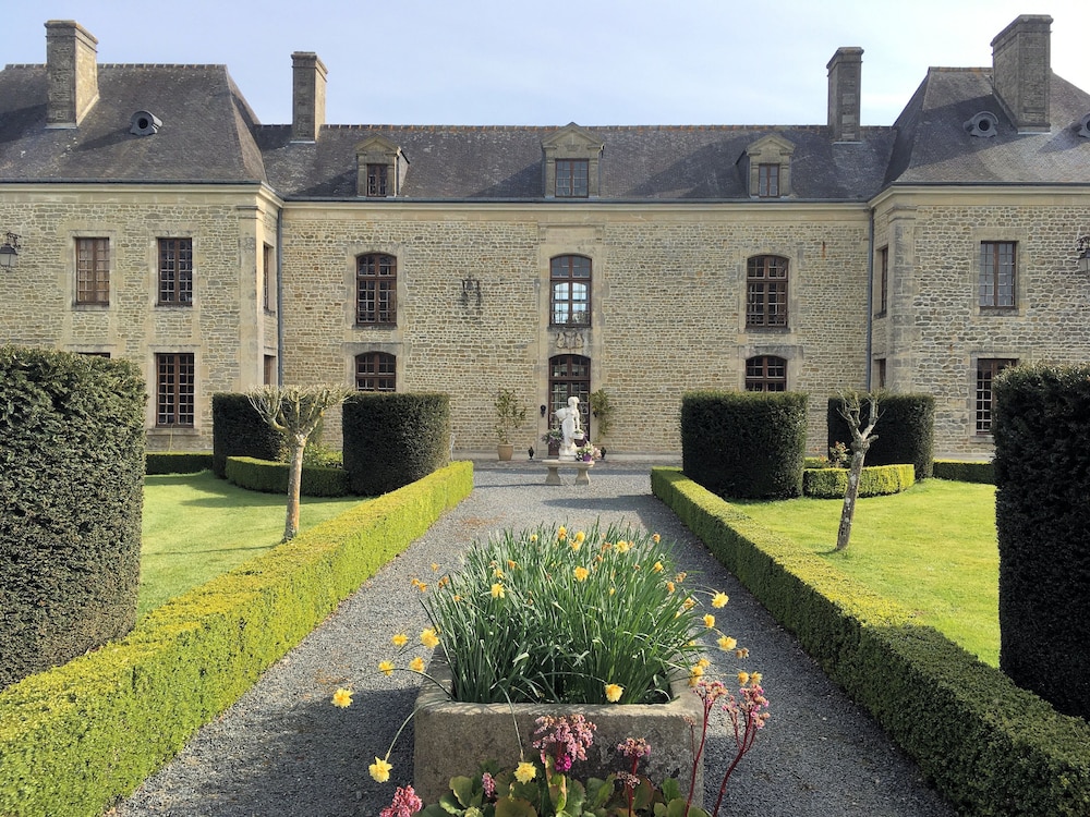 Chateau Du Bu 39/50