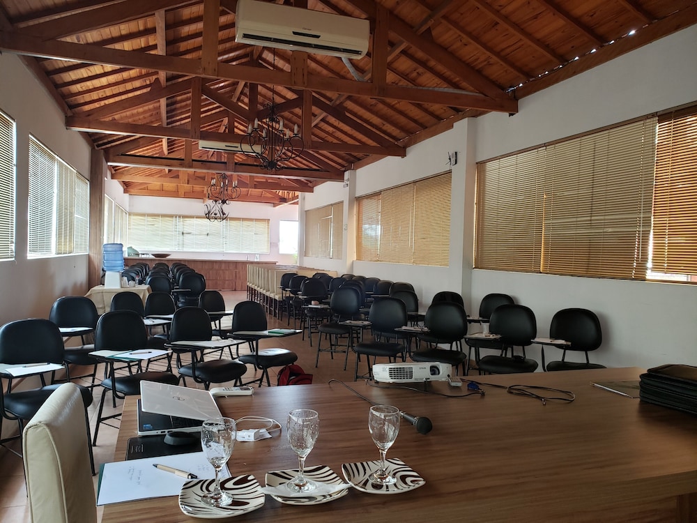 Grand Enio Hotel e Cantina 36/50