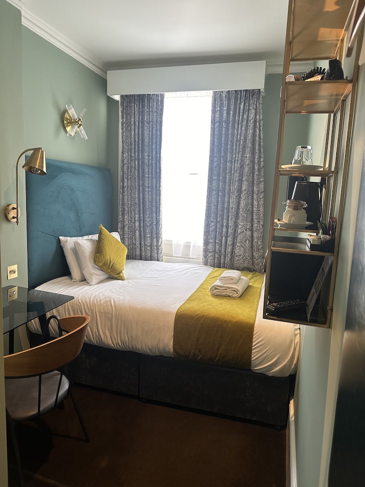 ECONOMY, DOUBLE BED