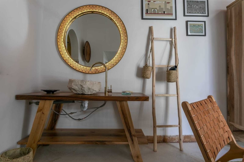 Riad Safar 10/50