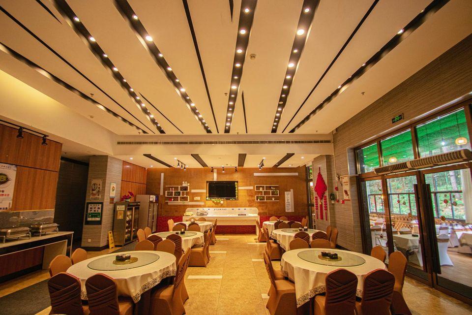 Landscape City Hotel 38/46