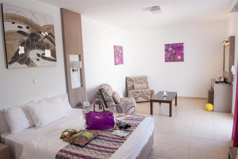 New Famagusta Hotel and Suites 25/50