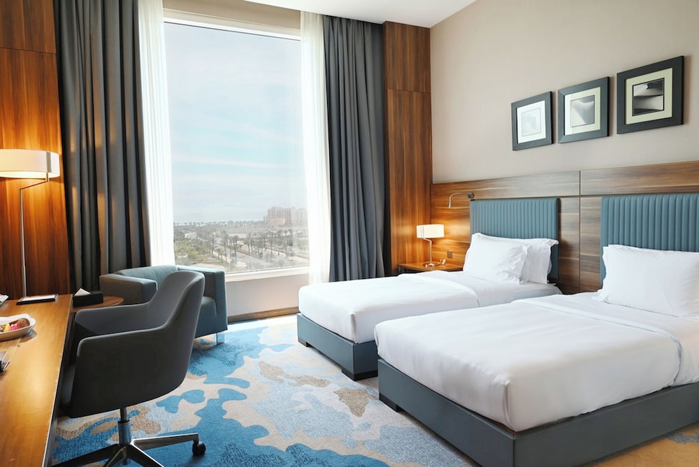 فندق البيلسان(Bay La Sun Hotel & Marina) 13/65