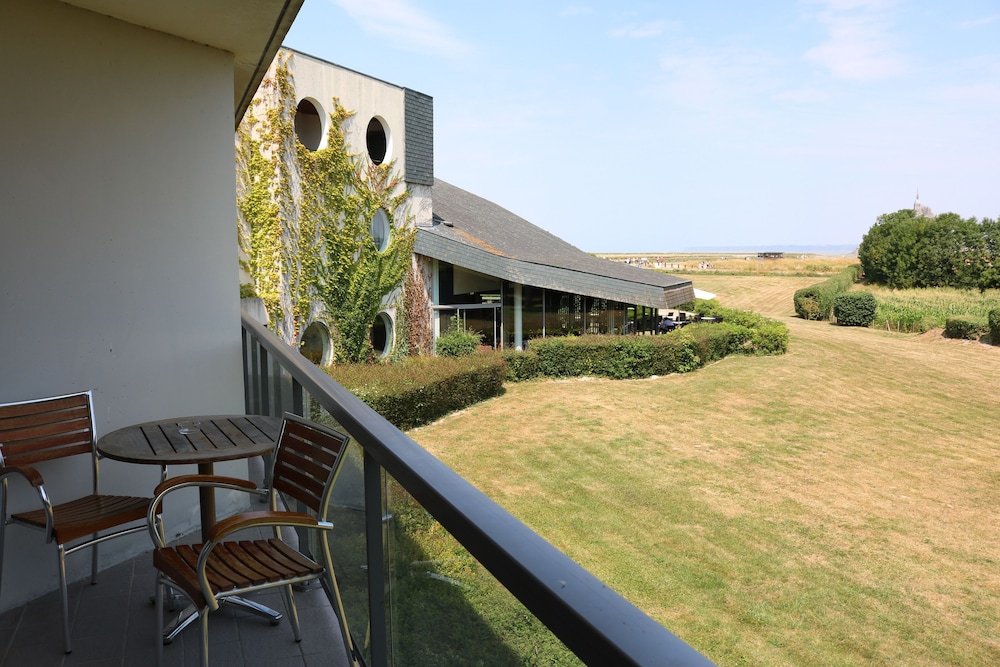 Le Relais Saint Michel 42/50