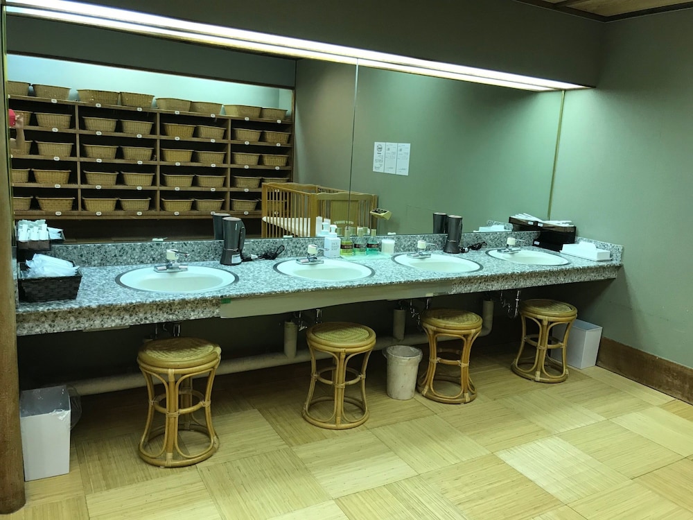 MIYAJIMA HOTEL MAKOTO 48/65