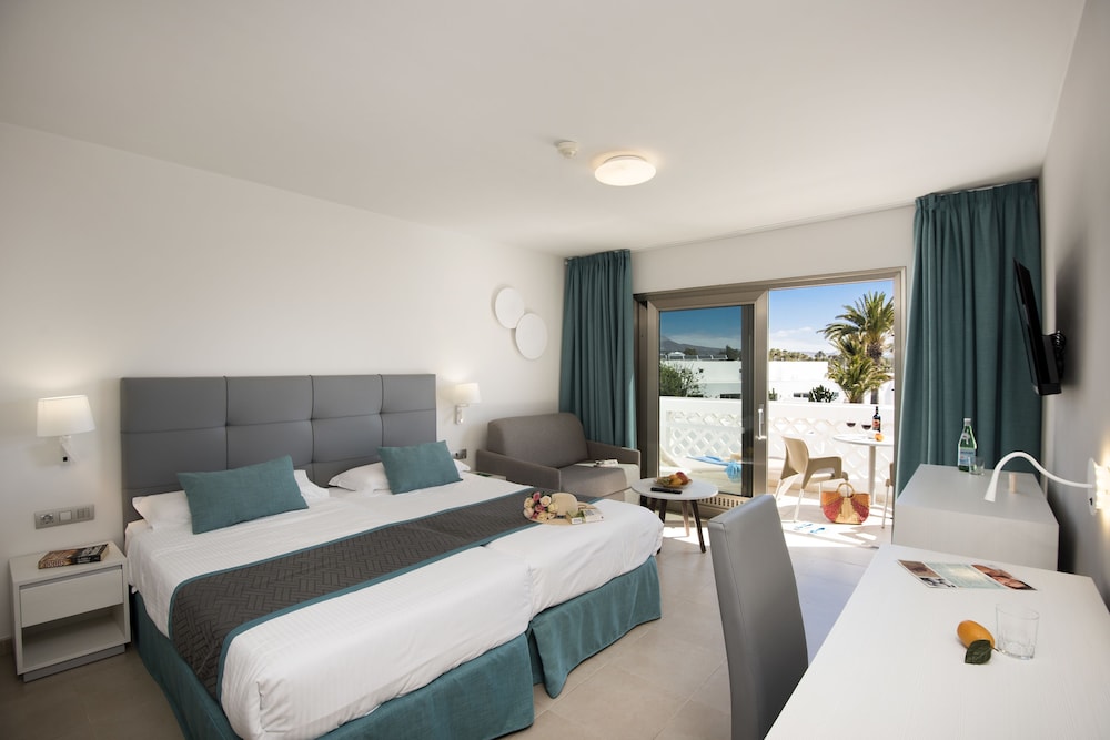 Hotel Las Costas 19/65