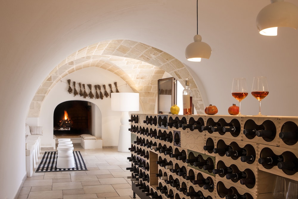 VINILIA WINE RESORT 57/78