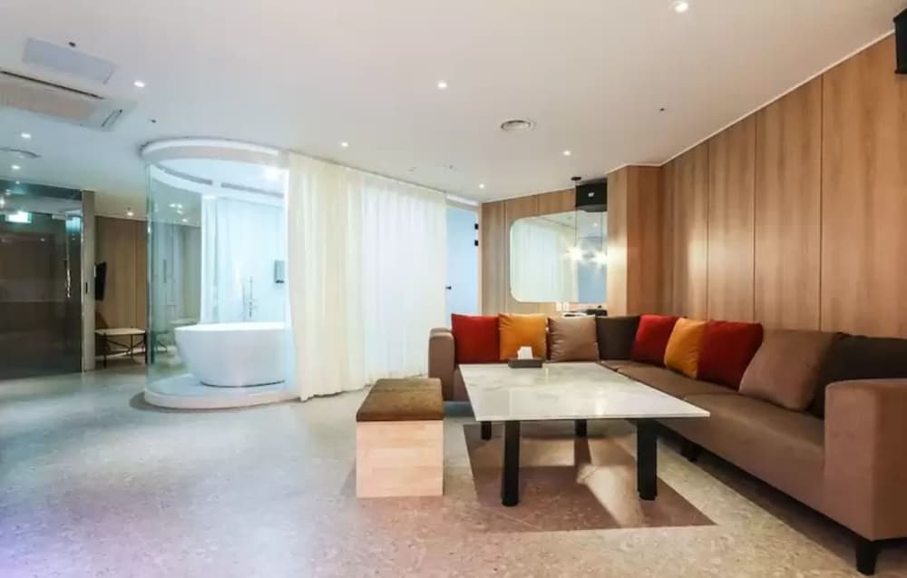 Biennale Hotel 31/42