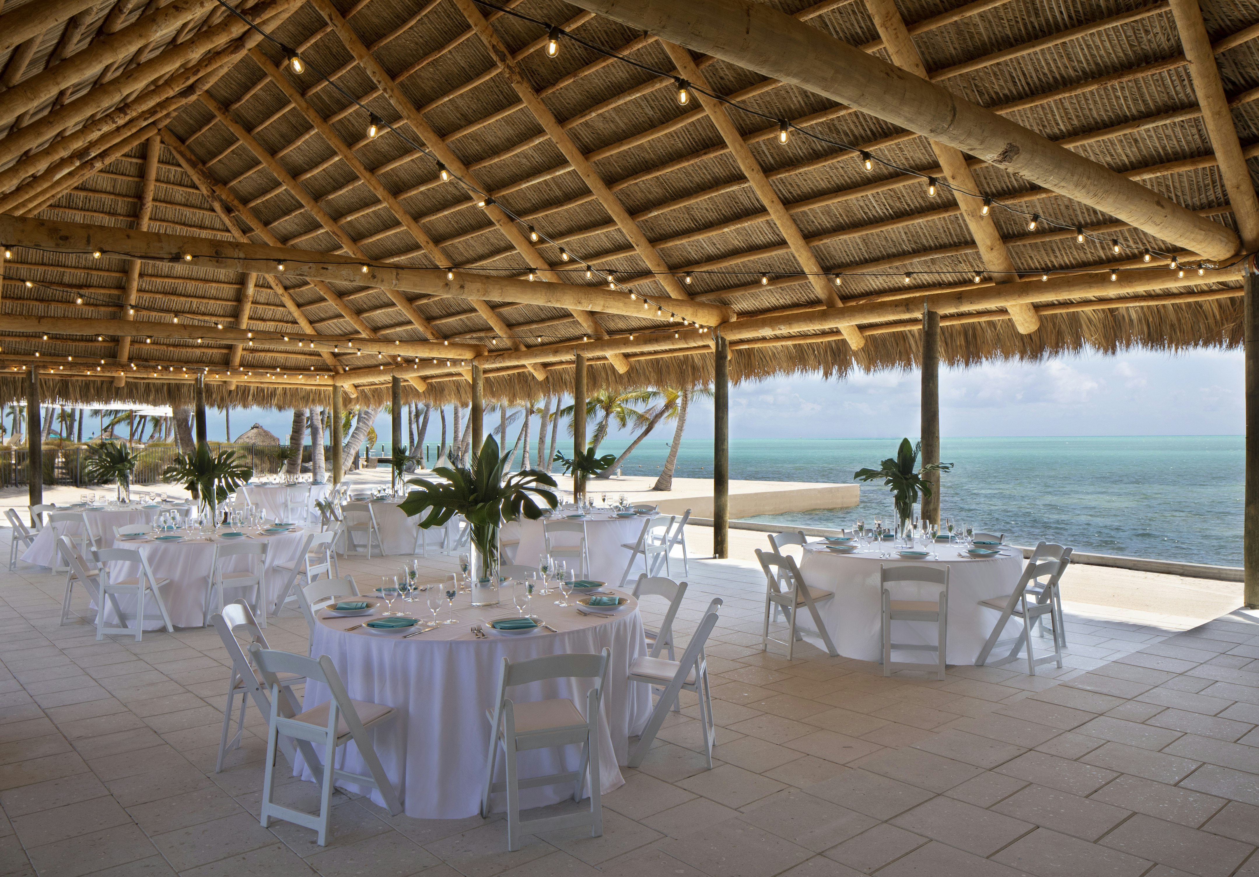 Amara Cay Resort 55/77