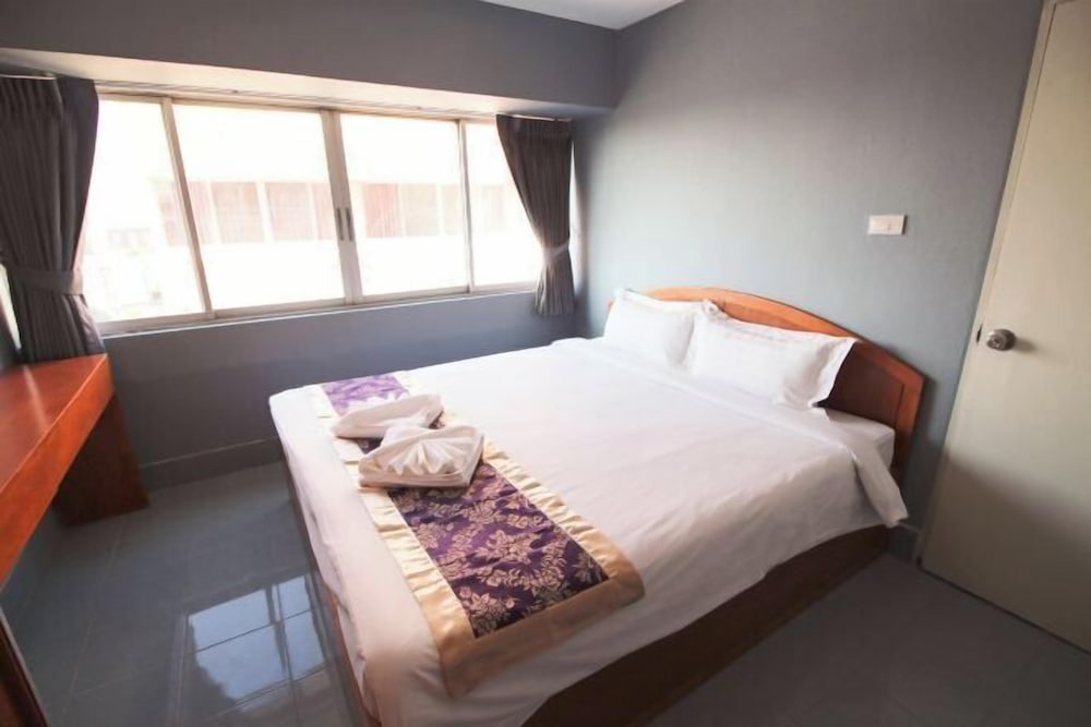 L'Hotel Bangkok 12/38