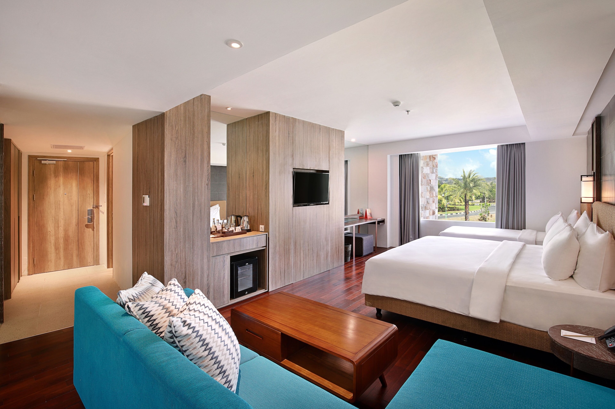 FAMILY SUITE