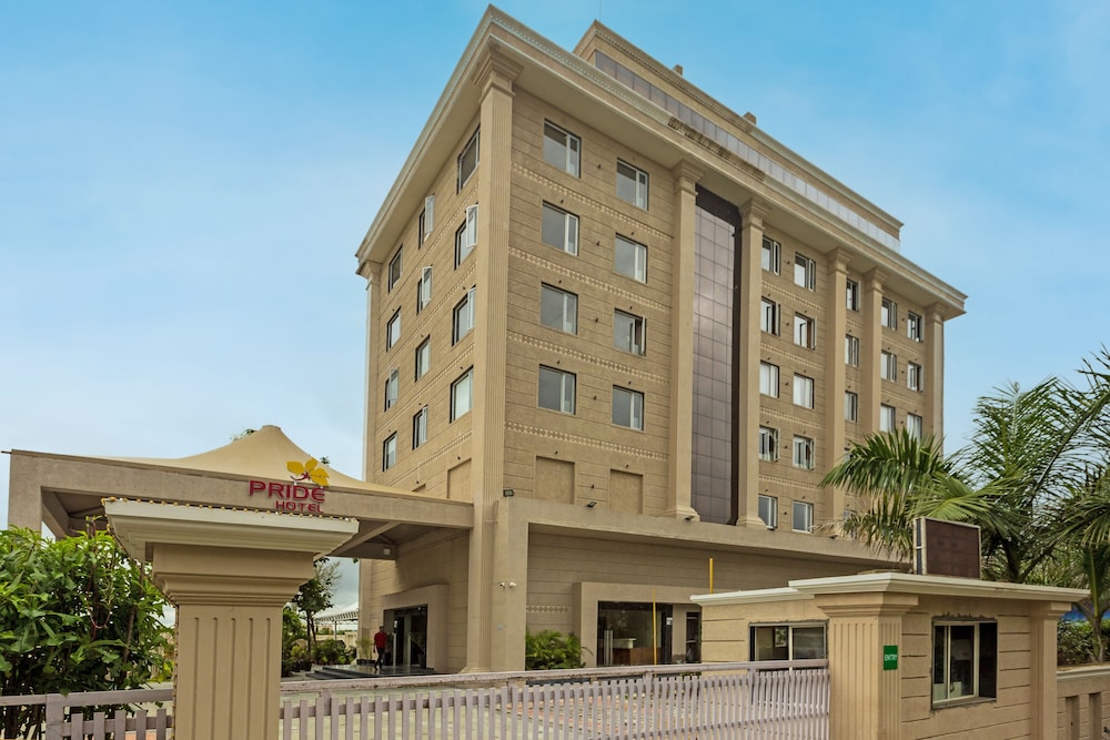 Pride Hotel Bhopal 1/49