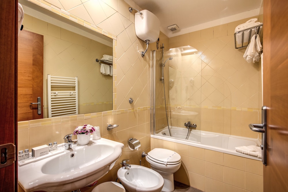 Hotel Villafranca 50/61
