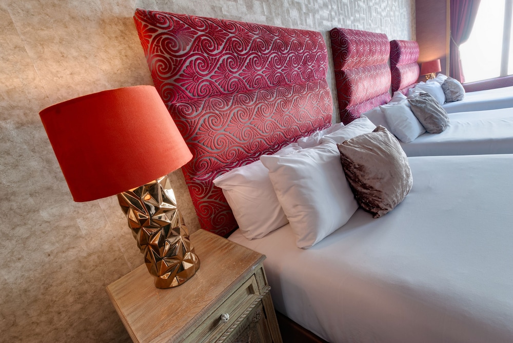 Signature Living Apart Hotel 37/57