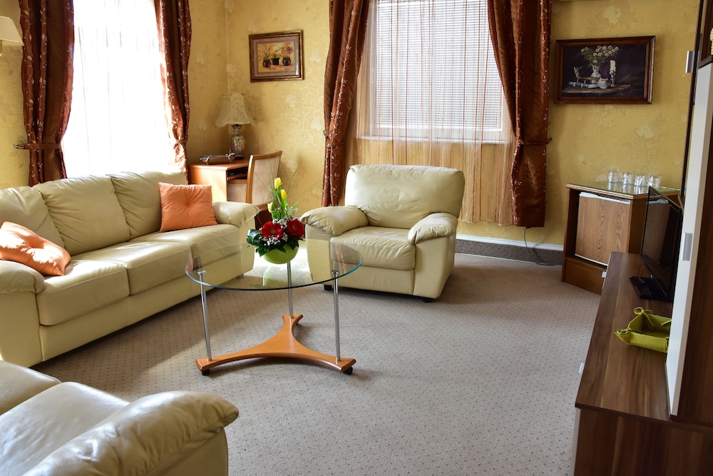 Garni Hotel Lav 26/50