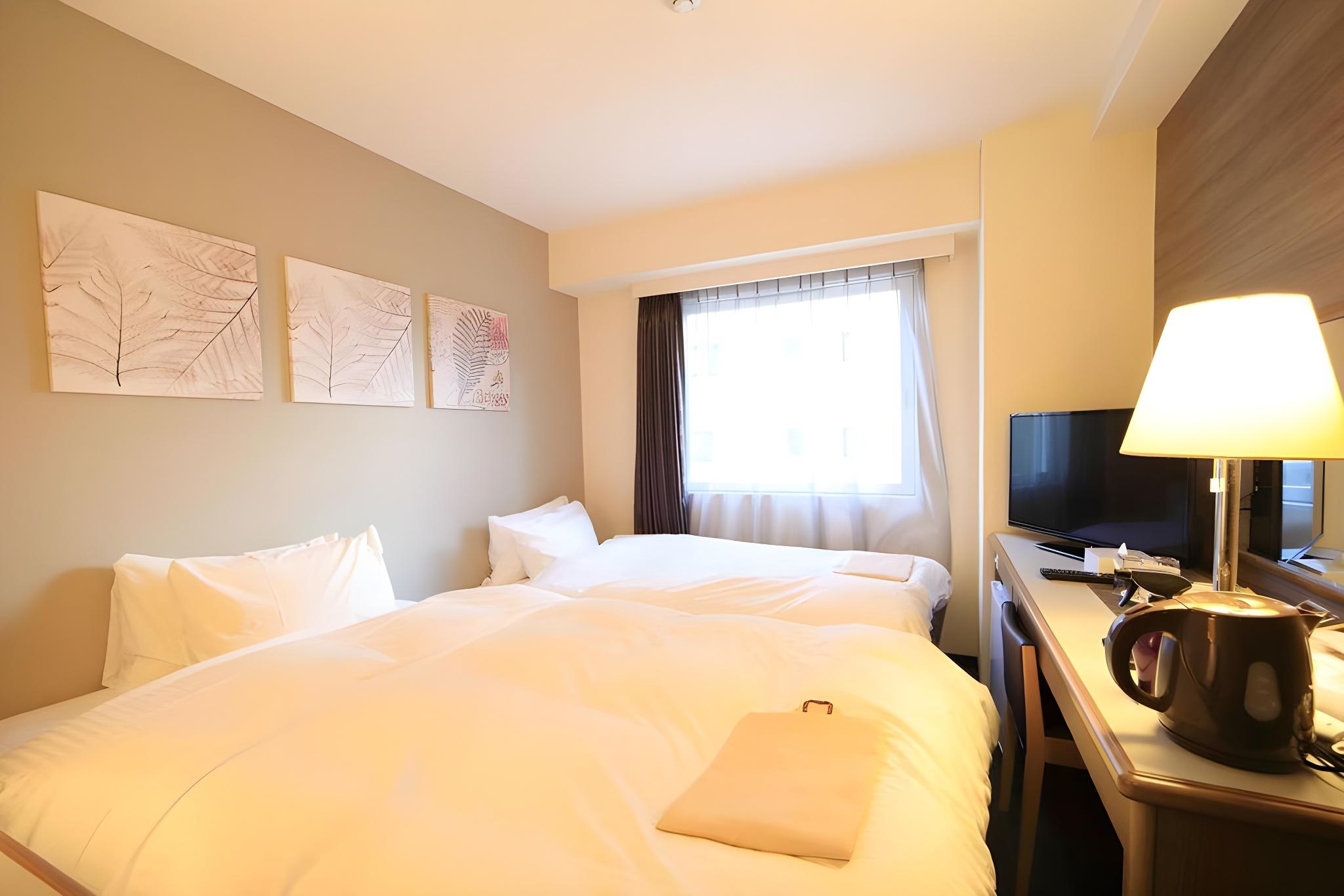 Compact, Standard, Single, Twin Beds