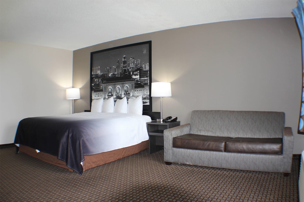 Super 8 by Wyndham Gardner 23/47