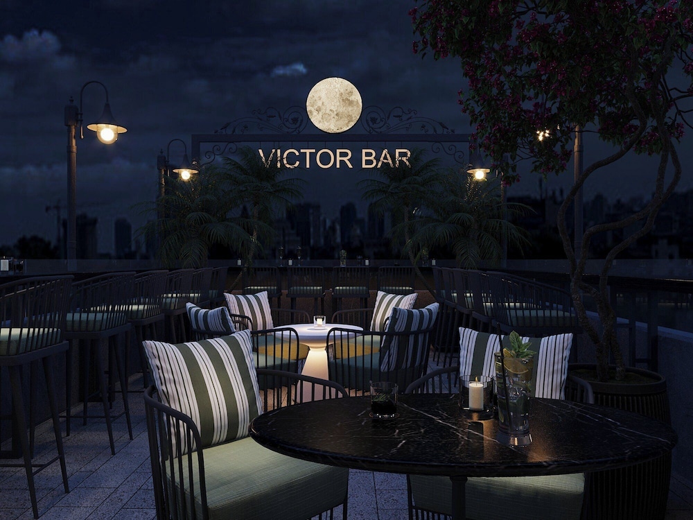 Hanoi Victor Gallery Hotel & Spa 41/50