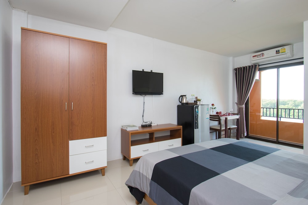 I-Home Residence And Hotel 27/67