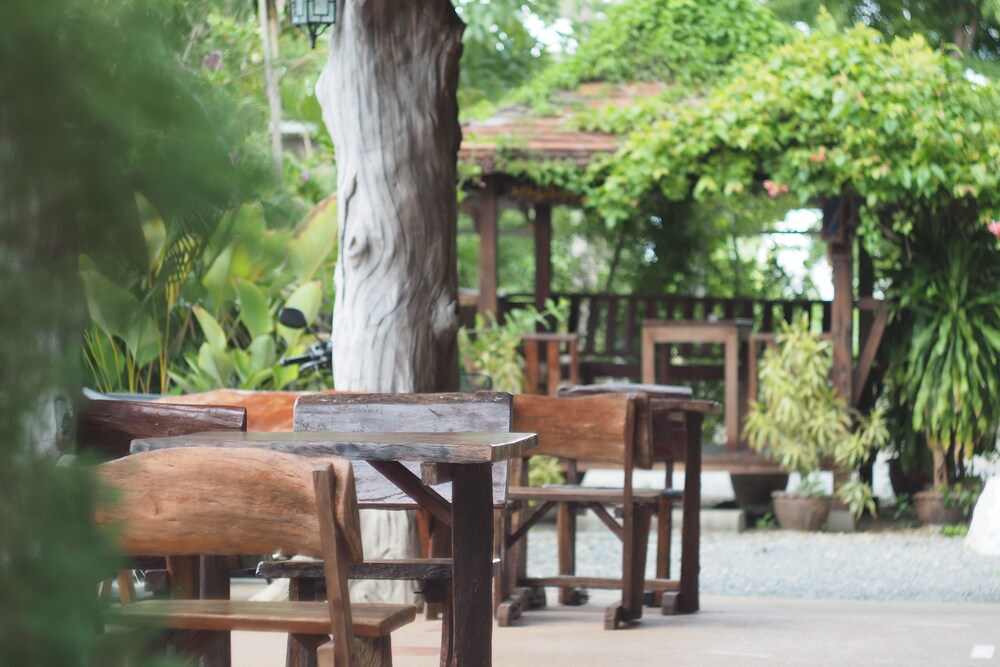 Phutawan Kan Resort 41/42