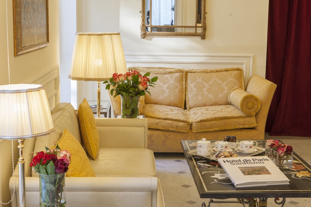 Hotel de Paris Sanremo 8/67