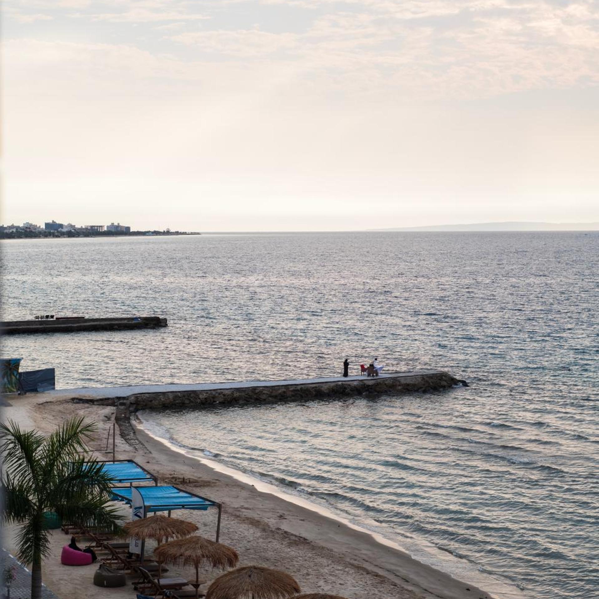 فندق ويفز(Waves Hotel) 69/75
