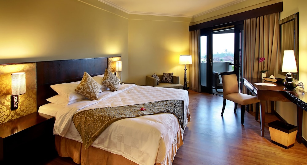 The Singhasari Resort 26/77