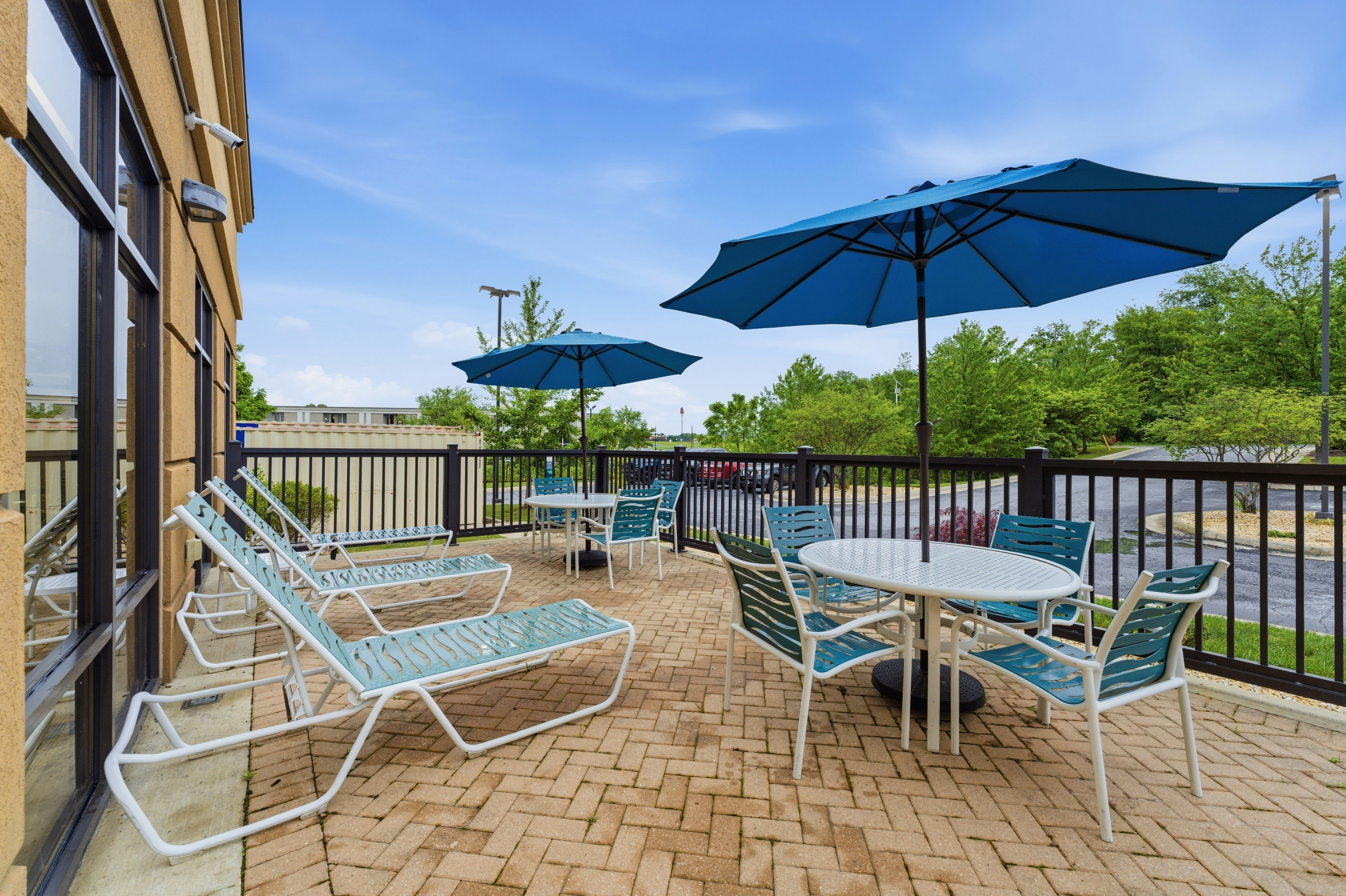 Hampton Inn And Suites Woodstock 56/74