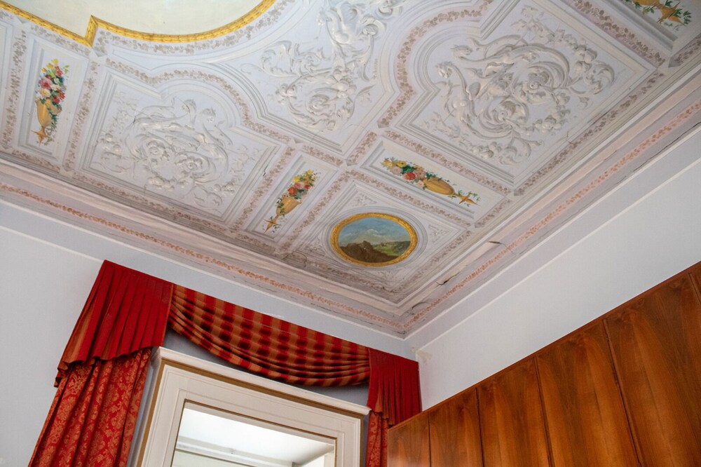Le Stanze Del Vicere Boutique Hotel 4/29