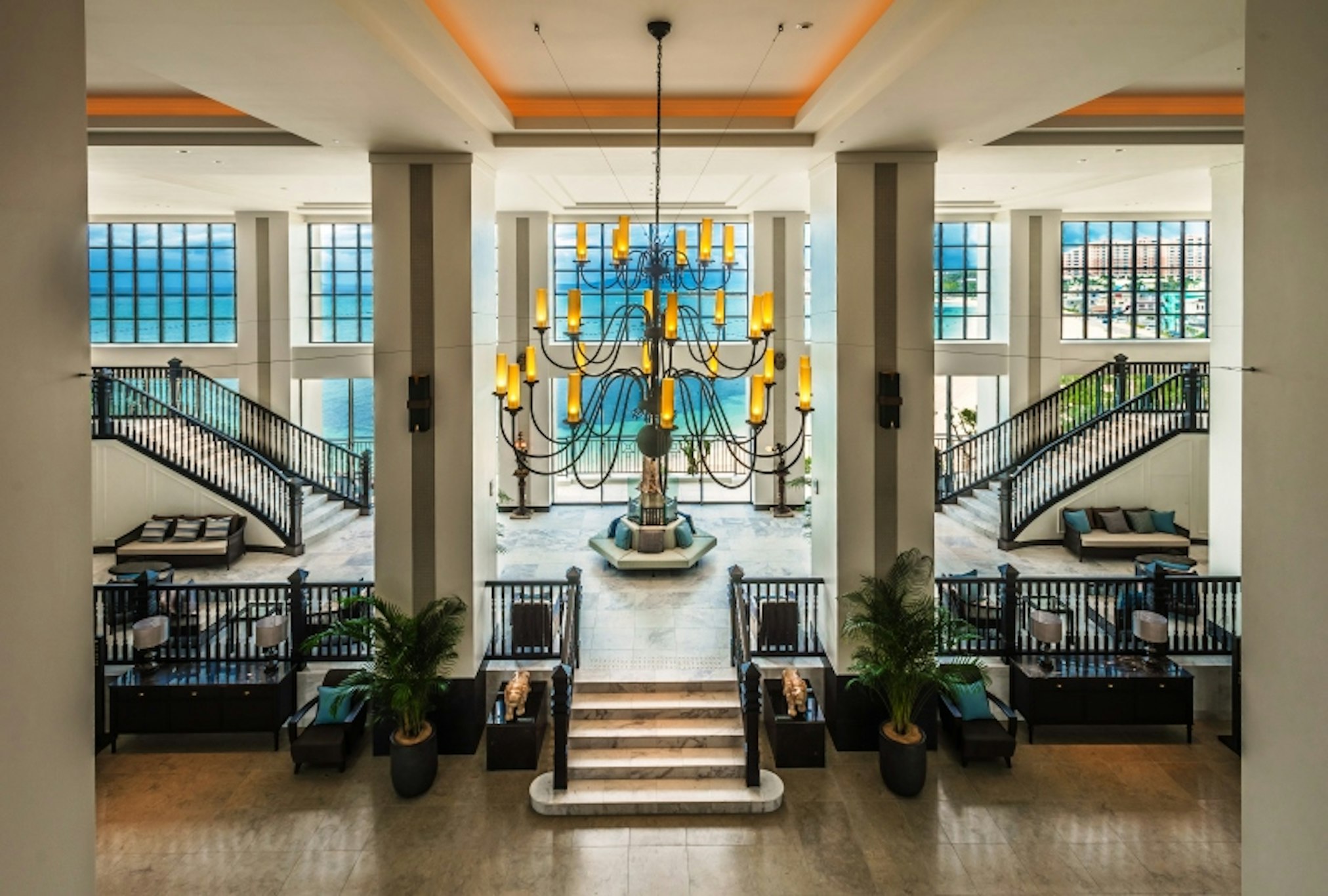 Hotel Monterey Okinawa Spa & Resort 8/15