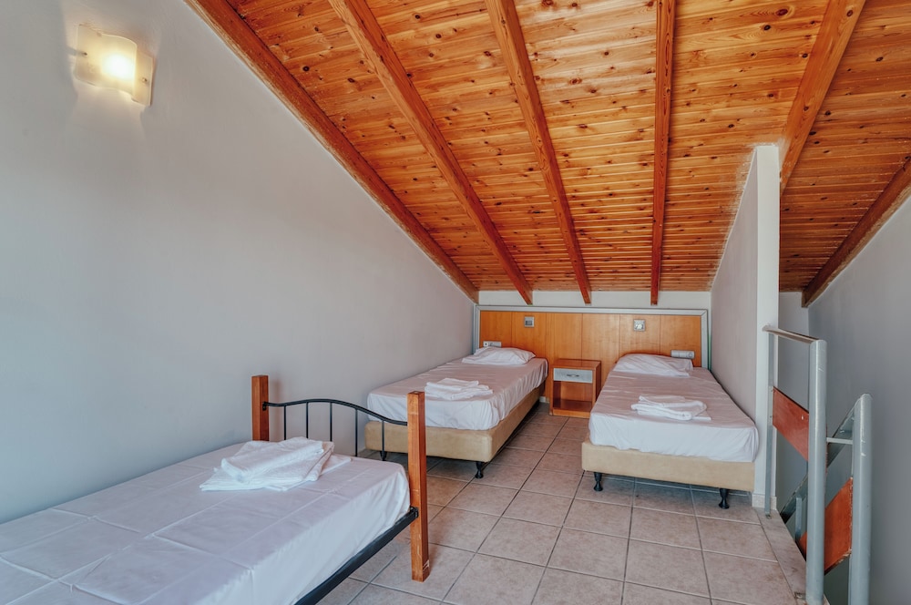 Mojo Hotel 21/60