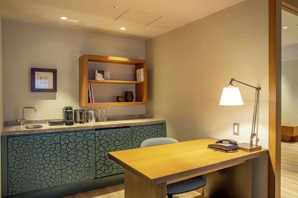 Hilton Nagoya Hotel 60/85
