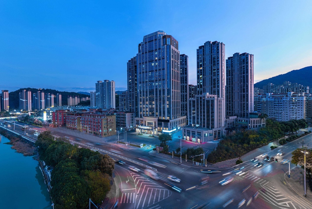 Days Hotel by Wyndham Quanzhou Yongchun 3/25
