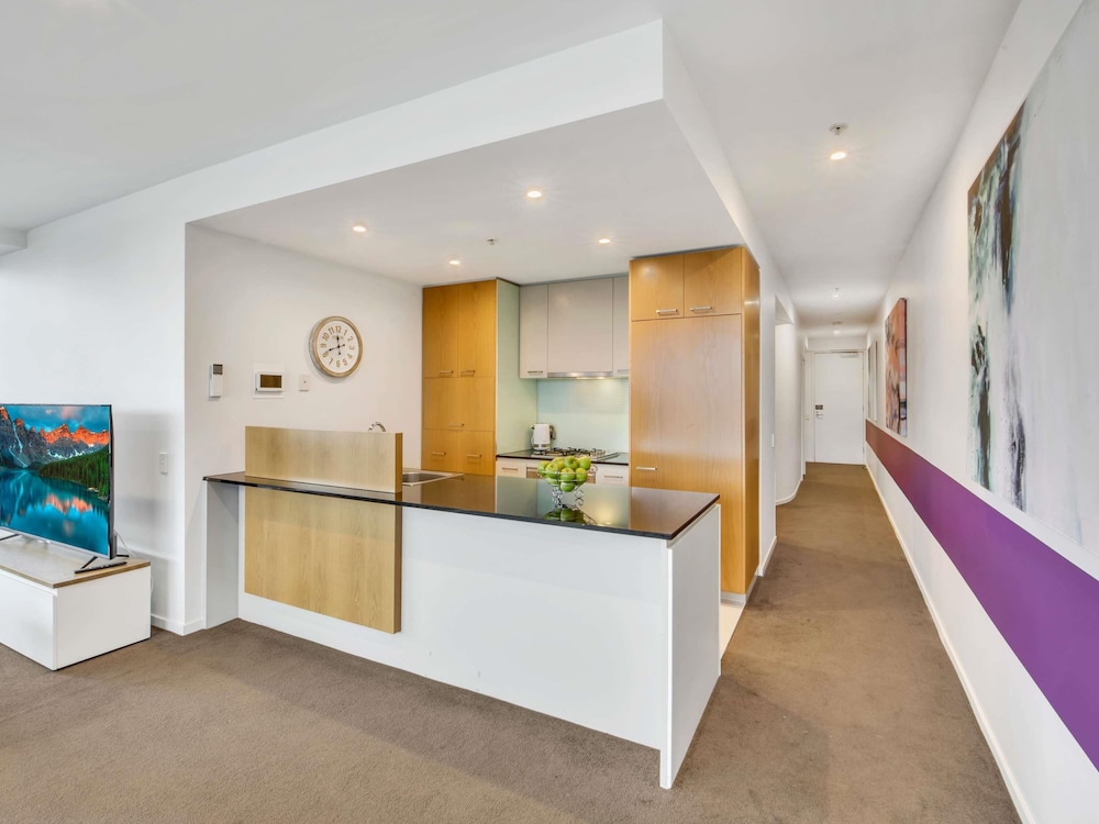 The Sebel Residences Melbourne Docklands 7/55