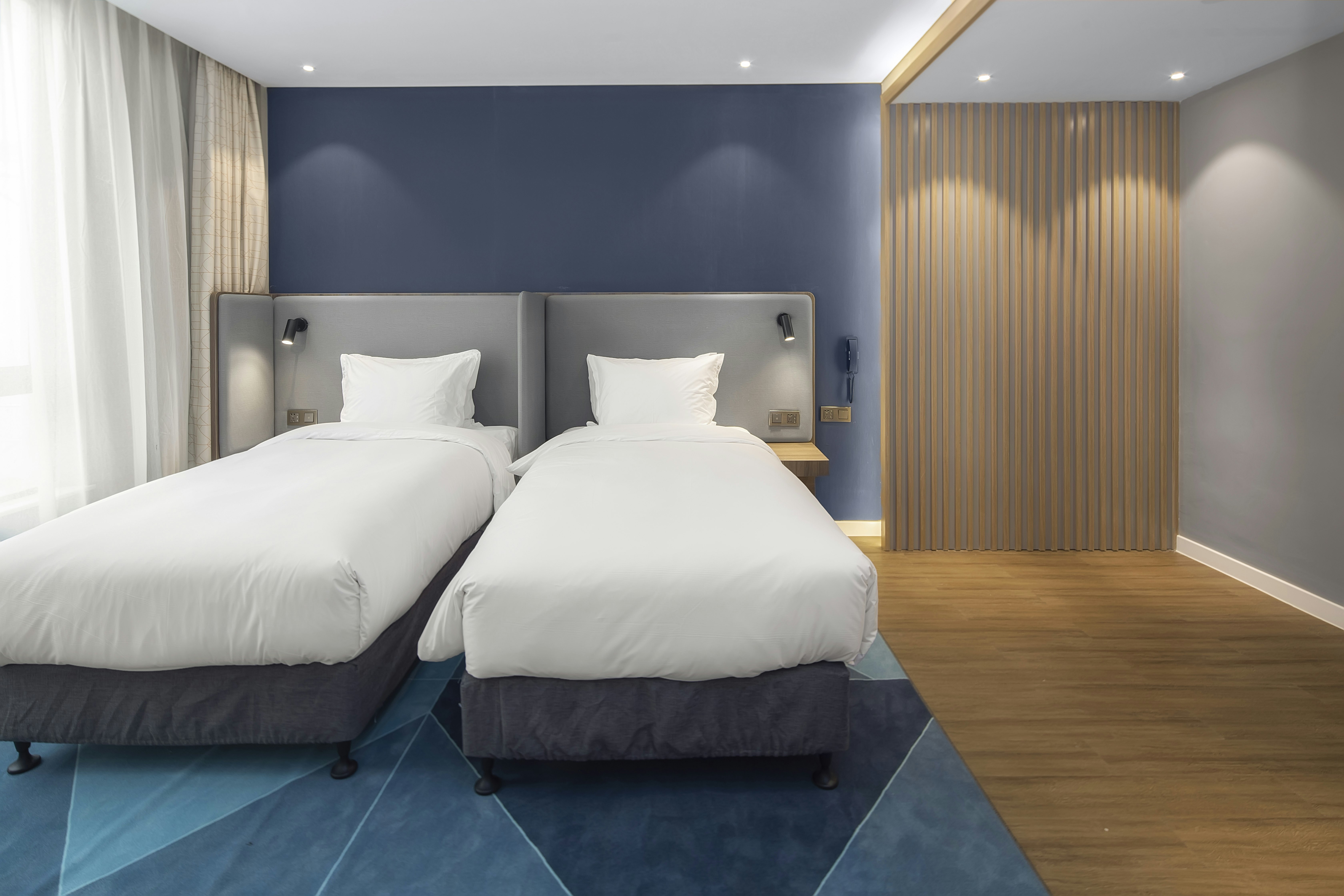 Holiday Inn Express Shanghai Chongming 10/25