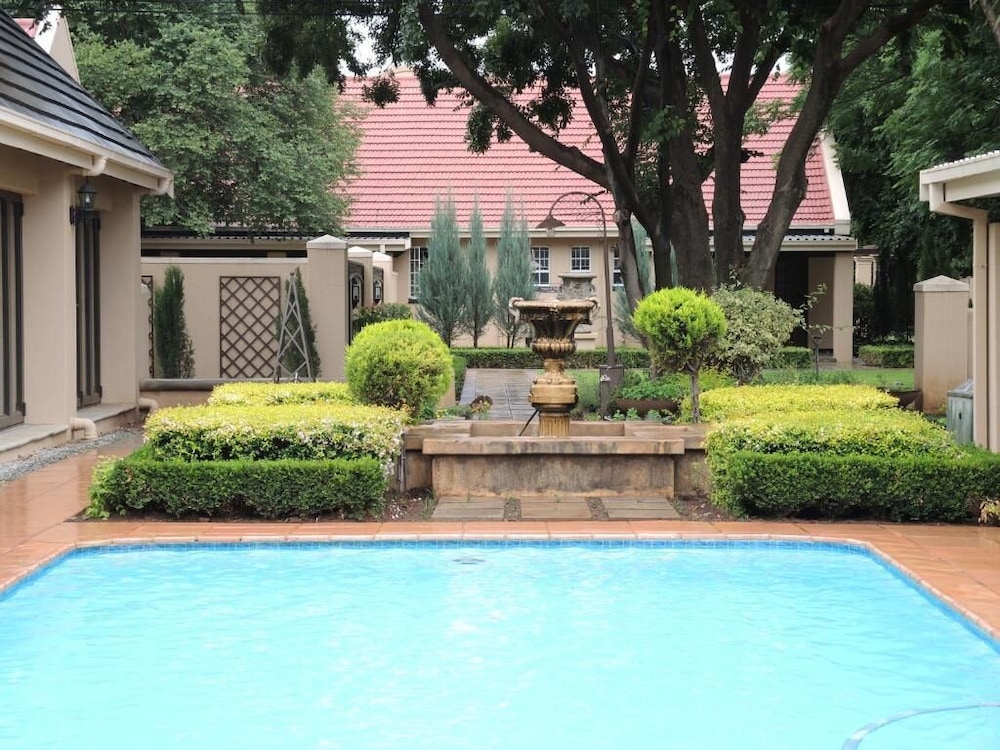 Scotts Manor 42/47