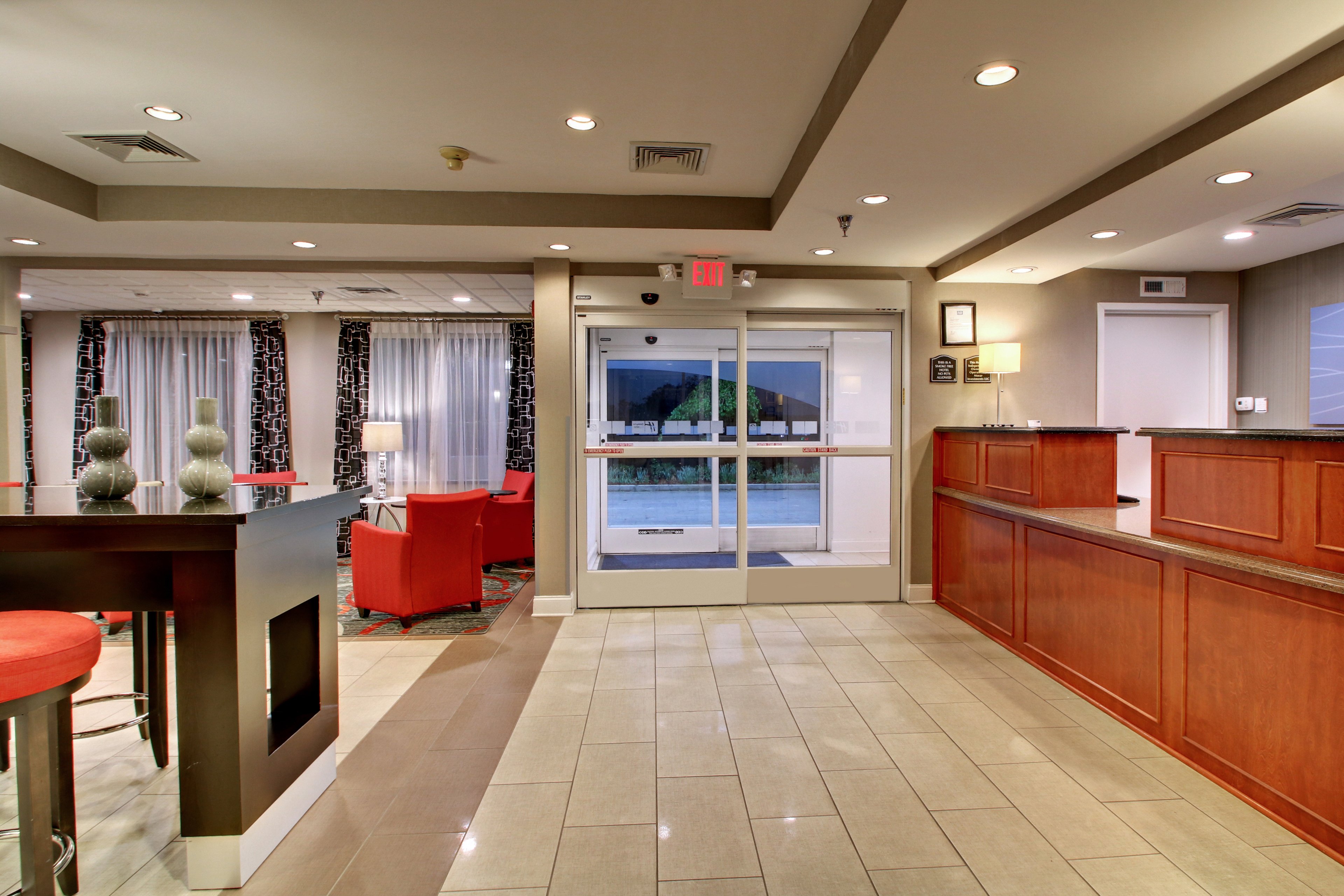 Holiday Inn Express Hurricane Mills Waverly 12/62