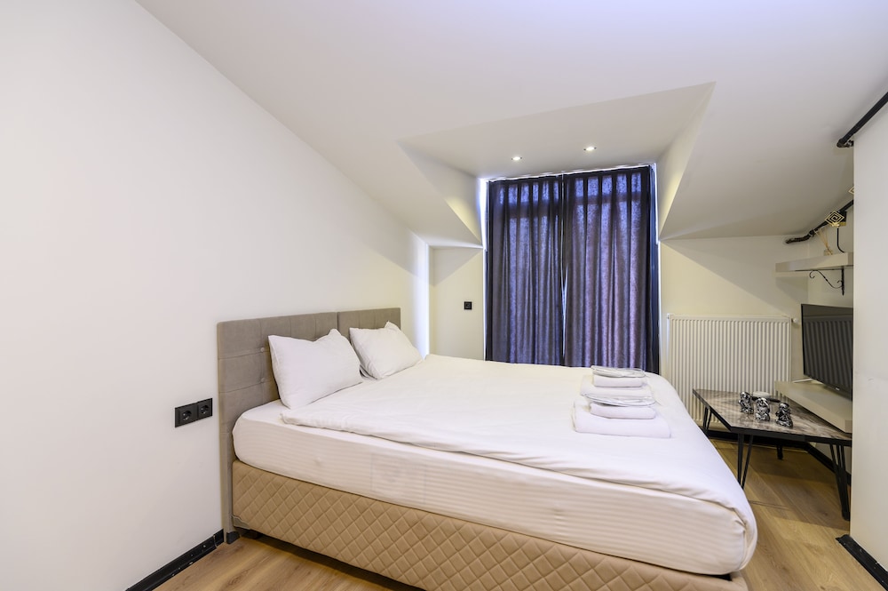 Global Suites Hotel 20/65