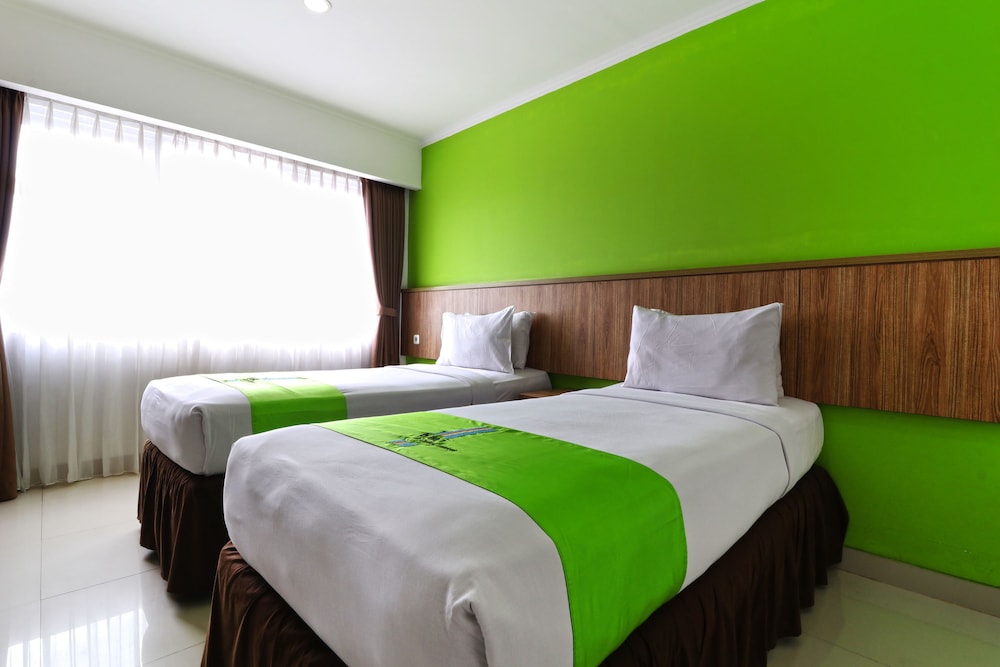 Hotel Bumi Makmur Indah 27/54