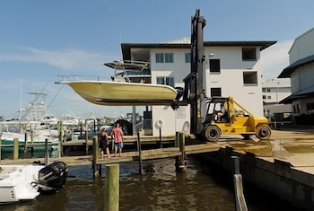 Pirates Cove Resort and Marina 14/36
