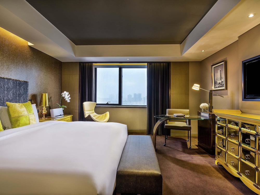 Sofitel Zhengzhou International 11/48
