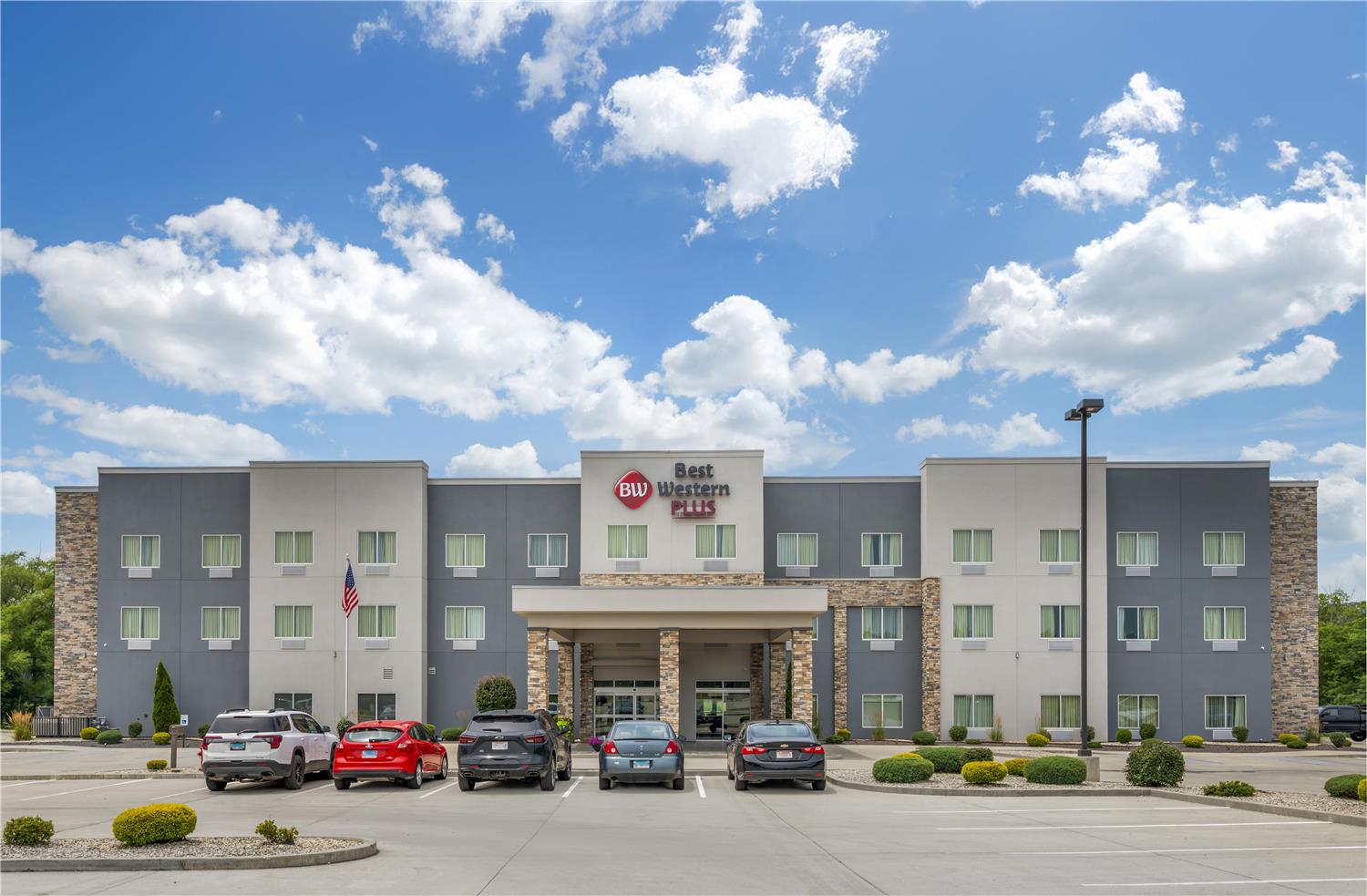 Best Western Plus Parkside Inn & Suites 36/39