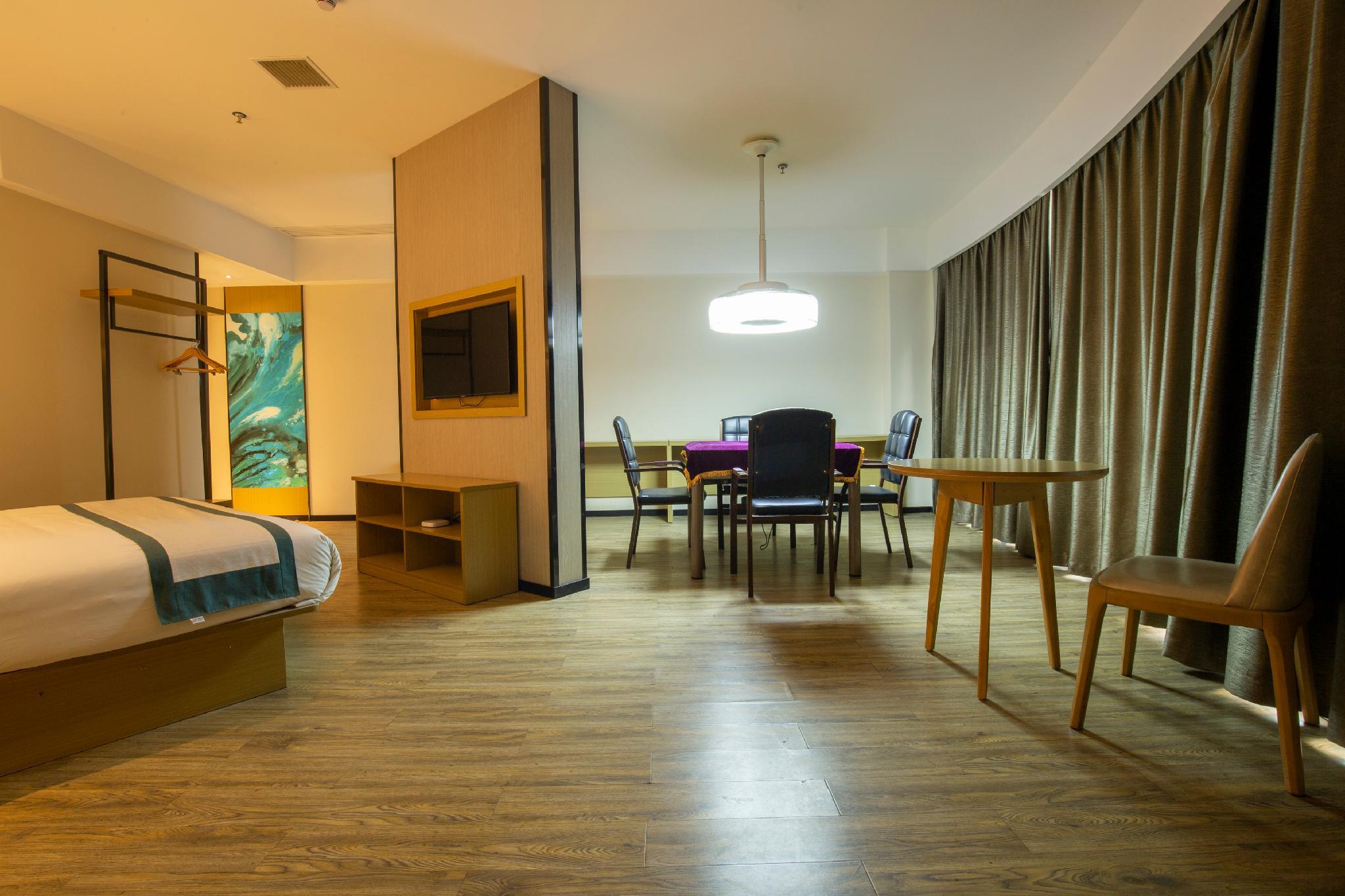 City Comfort Inn Xiantao First Middle School 30/52