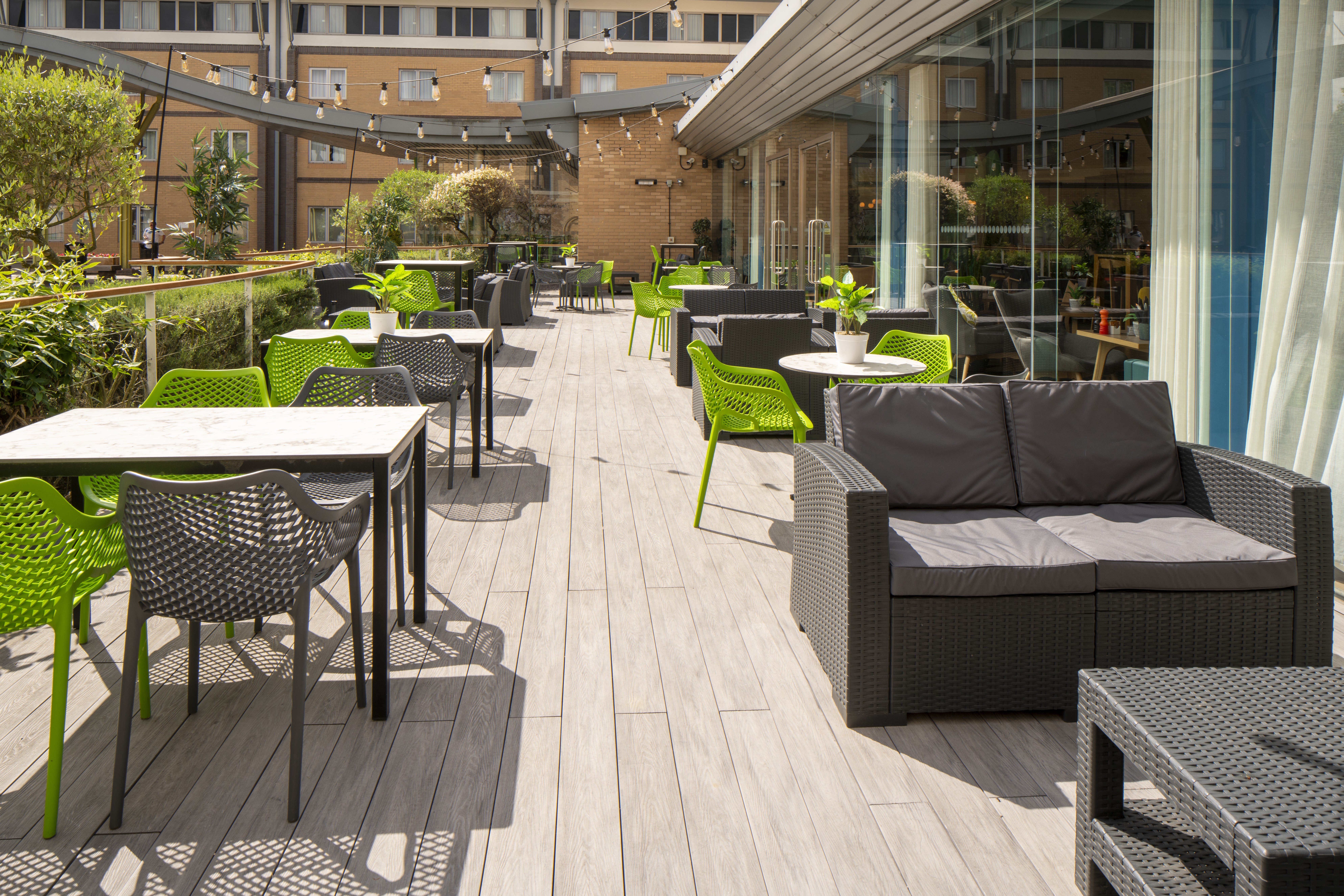 HOLIDAY INN OXFORD 28/50